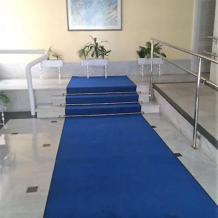 Apart Centro-playa-garaje-wifi-aire Acondicionado